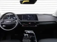 Kia EV6 Plus 77.4 kWh | Stuur-/stoelverwarming + ventilatie | Elektr. stoelverstelling + achterklep | Leer | Warmtepomp | 19' LM | Camera | LED |