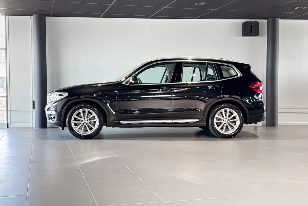 BMW X3 xDrive30i High Executive