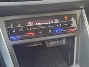 Volkswagen Taigo 1.0 TSI Life | Automaat | Apple Carplay/Android Auto | Navi  | Cruise control adaptief | Camera | Voorstoelen verwarmd