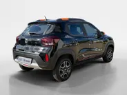 Dacia Spring Comfort Plus 27 kWh Automaat | 1e eigenaar | Navi | Bluetooth | Apple CarPlay/Android Auto | Lichtmetalen Velgen | Parkeersensoren | Airco | Elektrische Ramen |