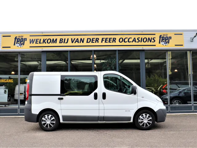 Renault Trafic 2.0 dCi T27 L1H1 Aangepast voor Rolstoelvervoer | | Automaat | Aanpassing voor rolstoelvervoer |