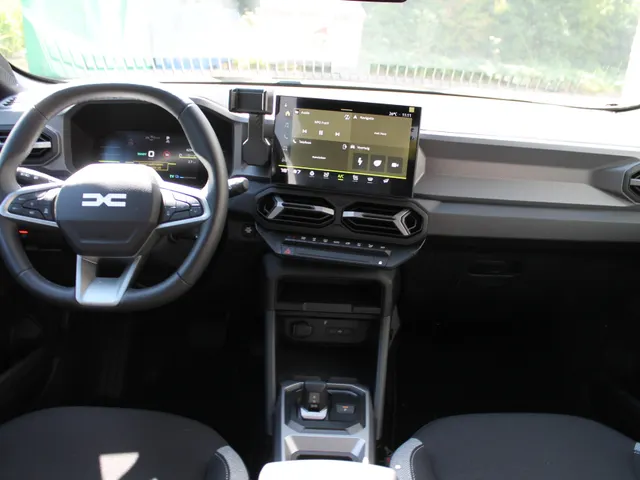 Dacia Duster 1.8 hybrid 155 limited edition *DEMONSTRATIEWAGEN*
