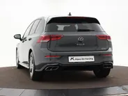Volkswagen Golf 1.5 eTSI 130pk DSG R-Line · Apple/Android Car Play · P-Sensoren · Navigatie · Sfeerverlichting · 17 Inch · Garantie t/m 12-02-2028 of 100.000km
