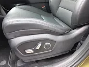 Hyundai Santa Fe 1.6 PHEV 252pk Aut 4WD 7pl Comfort Plus Limited / Navi / Cruise / Climate