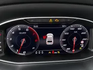 SEAT Ateca FR Business Intense 1.5 TSI 110 kW / 150 PK SUV 7 versn. DSG | 19'' Lichtmetalen Velgen | 5000,- euro Herwaardering!!