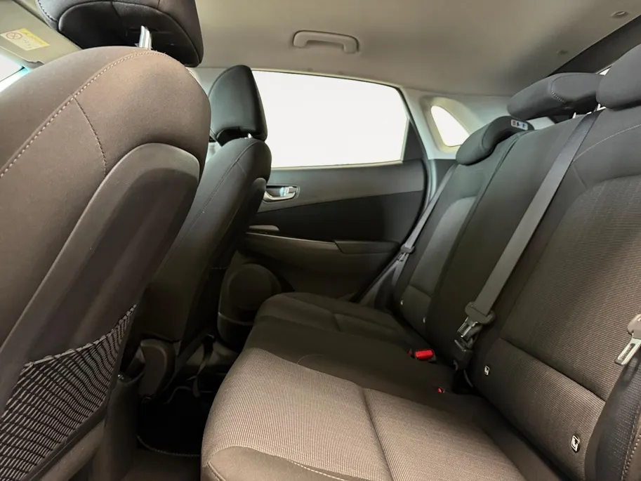 Hyundai Kona 1.6 HYBRID | AUTOMAAT | COMFORT SMART | NAVIGATIE | CAMERA |