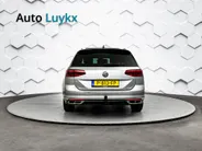 Volkswagen Passat Variant 1.5 TSI R-Line Business + DSG Automaat | Panoramadak | Trekhaak | Elektrische Stoelen