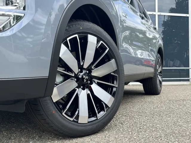 Mitsubishi Outlander 2.4 PHEV Intense+