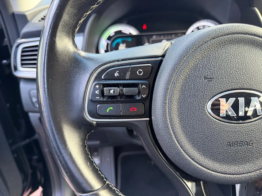 Kia Niro 1.6i Hybrid DynamicLine | Zeer nette auto | Navigatie |  Trekhaak | 100% onderhouden | 12 maanden BOVAG garantie |