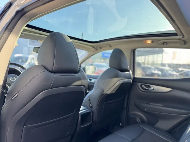 Nissan QASHQAI 1.3 DIG-T Tekna Panoramadak. Trekhaak afneembaar (1.300kg)