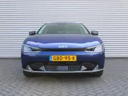 Kia EV6 Edition Advanced 77.4 kWh | Stuur-/stoelverwarming | BTW | Camera | Cruise adapt. | Elektr. achterklep + stoelbediening | 20' LM | 17% bijtelling |