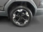 Dacia Bigster 1.2 Mild Hybrid 140 Extreme NAVI AIRCO CAMERA SCHUIFKANTELDAK CRUISE CONTROLE TREKHAAK ZWARTE VELGEN PAS 6000KM ONRGINEEL NEDERLANDS