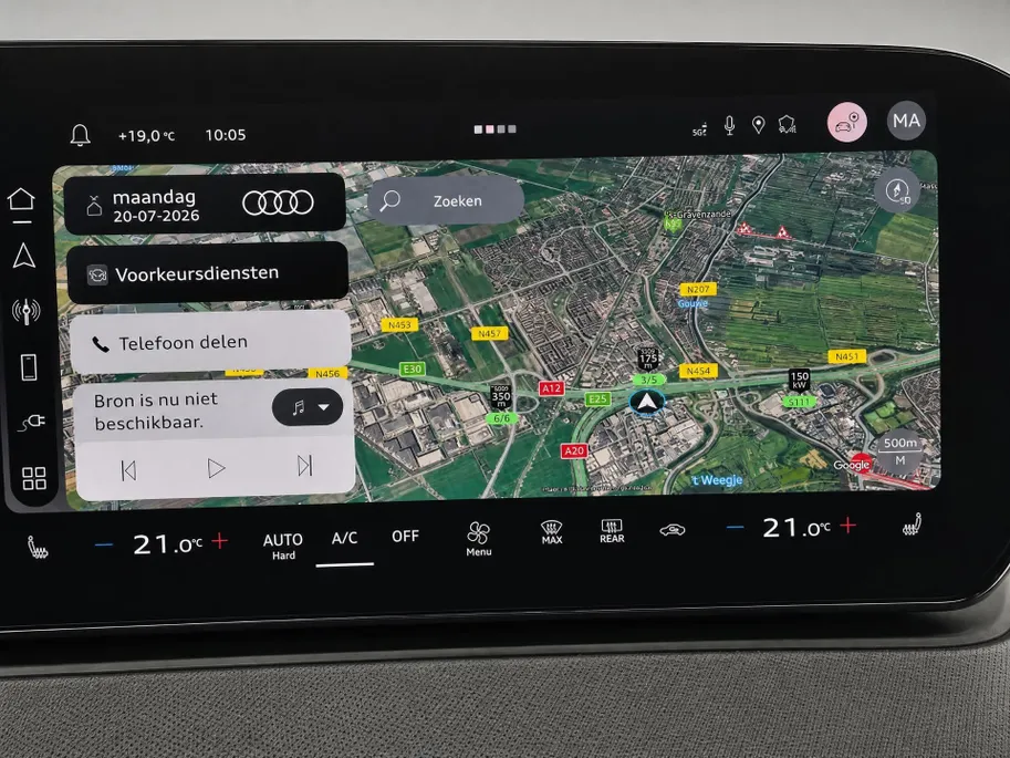 Audi Q3 Sportback 1.5 e-hybrid S edition · Tech Plus · Audi Phone box · 20' Velgen · Privacy glas
