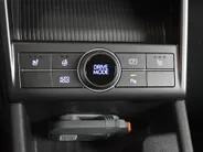 Hyundai Kona 1.6 HEV DCT Comfort I 18 Inch velgen I Demo korting