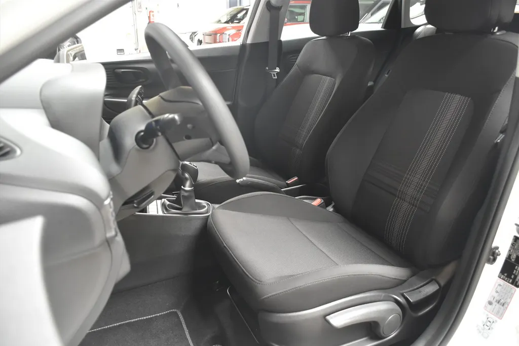 Hyundai i20 1.0 T-GDI E-Motion I Navi I Cruise I Camera