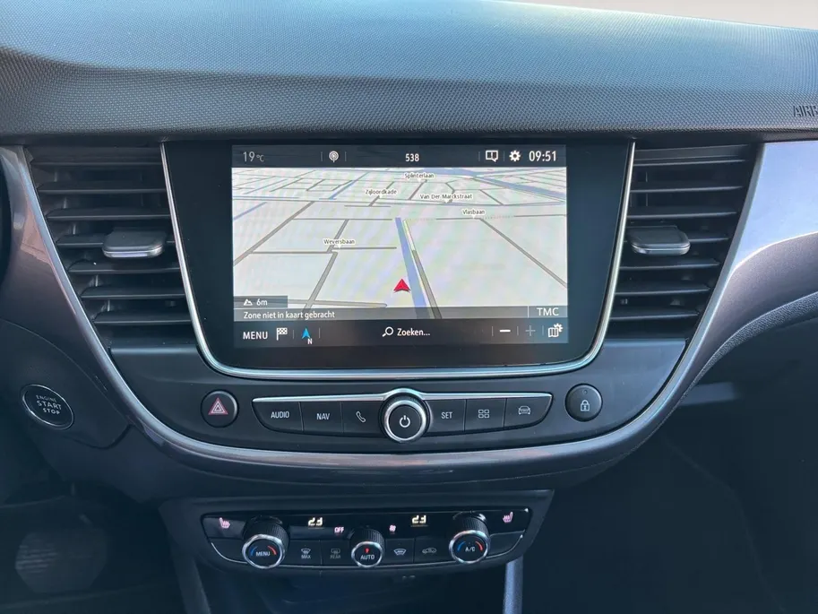 Opel Crossland X 1.2 Turbo Ultimate | trekhaak | HUD | Pano | Stoel/stuur/voorruitverwarming |