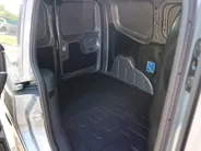 Ford E-Transit Courier Limited 44 kWh | TREKHAAK | NAVI | WINTERPACK |