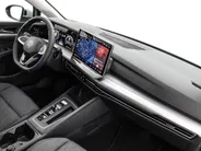 Volkswagen Golf Life Edition 1.5 eHybrid 204 PK 6 versn. DSG · Achteruitrijcamera · Draadloze telefoonlader · Comfort pakket ·