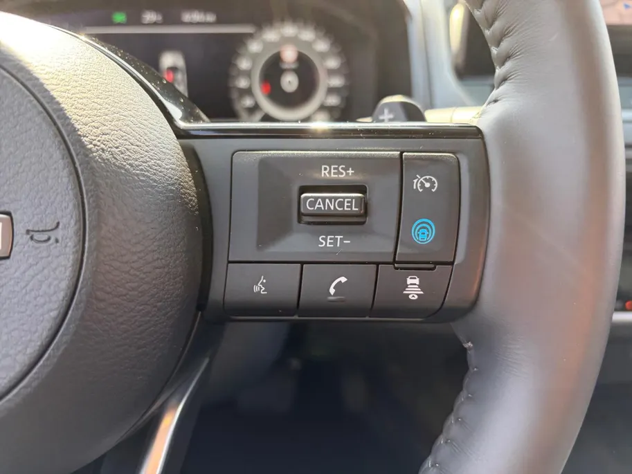 Nissan QASHQAI 1.3 MHEV Xtronic N-Connecta *Automaat*Navi+360 Camera*Climate Control*Cold pack*Panoramadak*LM.Velgen*Zeer nette auto!