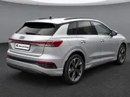 Audi Q4 e-tron 40 Launch edition Advanced Plus 77 kWh/204pk · SOH 94,7% · Camera · Matrix LED · Warmtepomp · Head-Up Display · Elek. Achterklep · Dodehoeksensor · Stoelverwarming ·