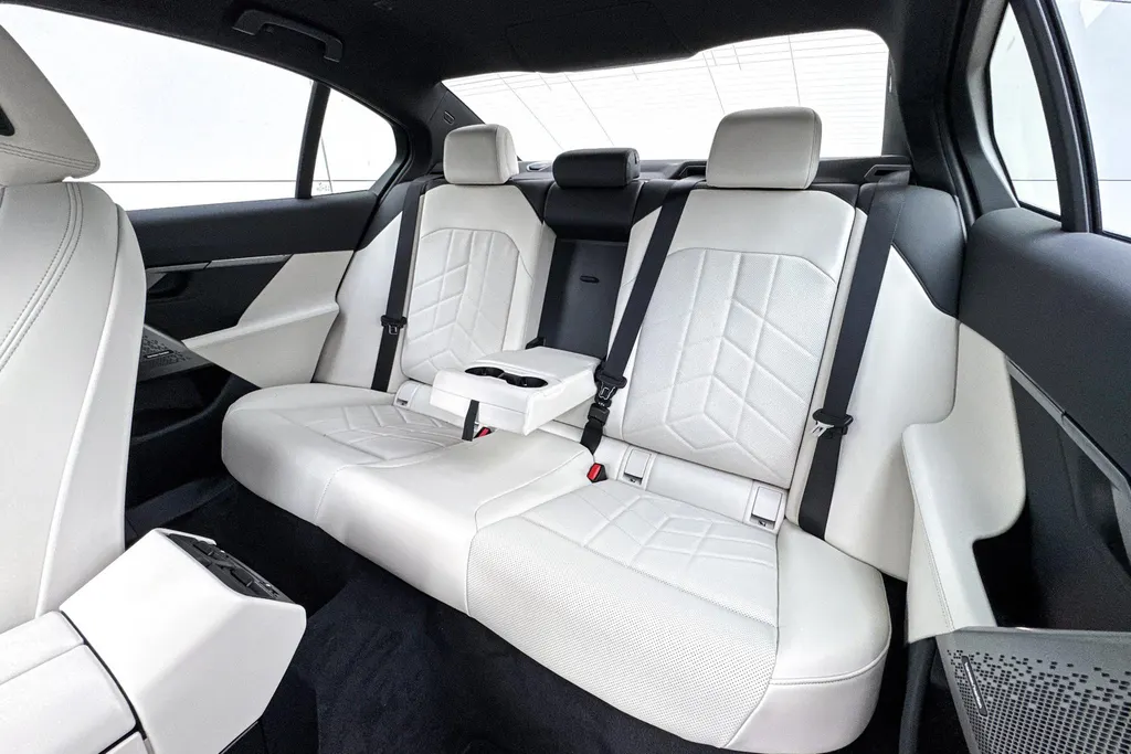 BMW i5 Sedan eDrive40 M Sport Edition 84 kWh