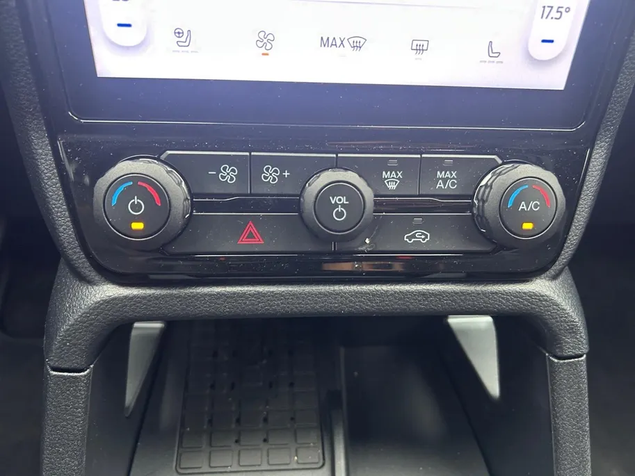 Ford Ranger Wildtrak 2.3 PHEV 279pk Double Cab | Trekhaak | Navigatie | Lederen bekleding | Adaptieve cruise control |