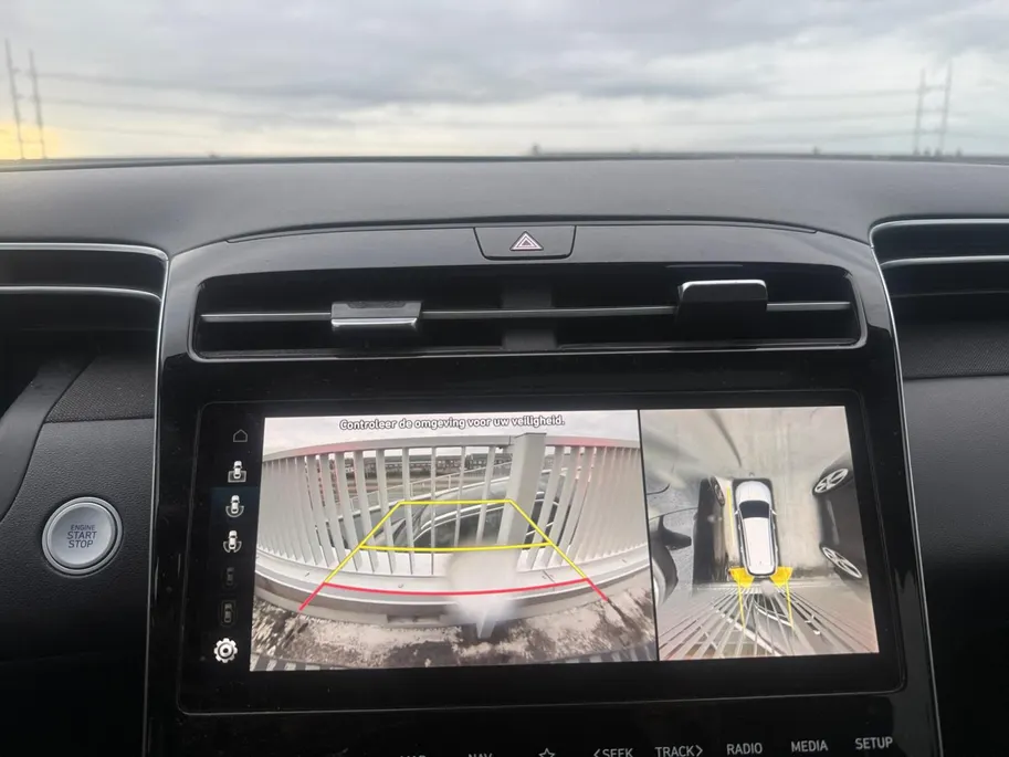 Hyundai Tucson 1.6 T-GDI PHEV Premium Sky 4WD | Schuif-Kantel Dak | Stoel Verwarming/Ventilatie | Memory Seats | Adaptief Cruise Control | Apple Carplay/Android Auto