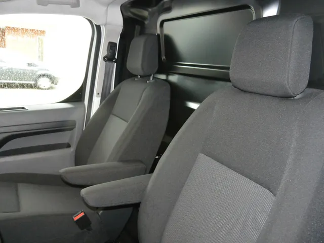 Citroën Jumpy M 2.0 BlueHDi 145pk Club
