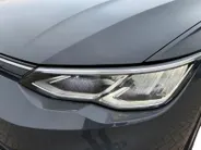 Volkswagen Golf 1.0 eTSI Life Business | CARPLAY | STOELVERWARMING | PARKEERSENSOREN | LICHTMETALEN VELGEN |