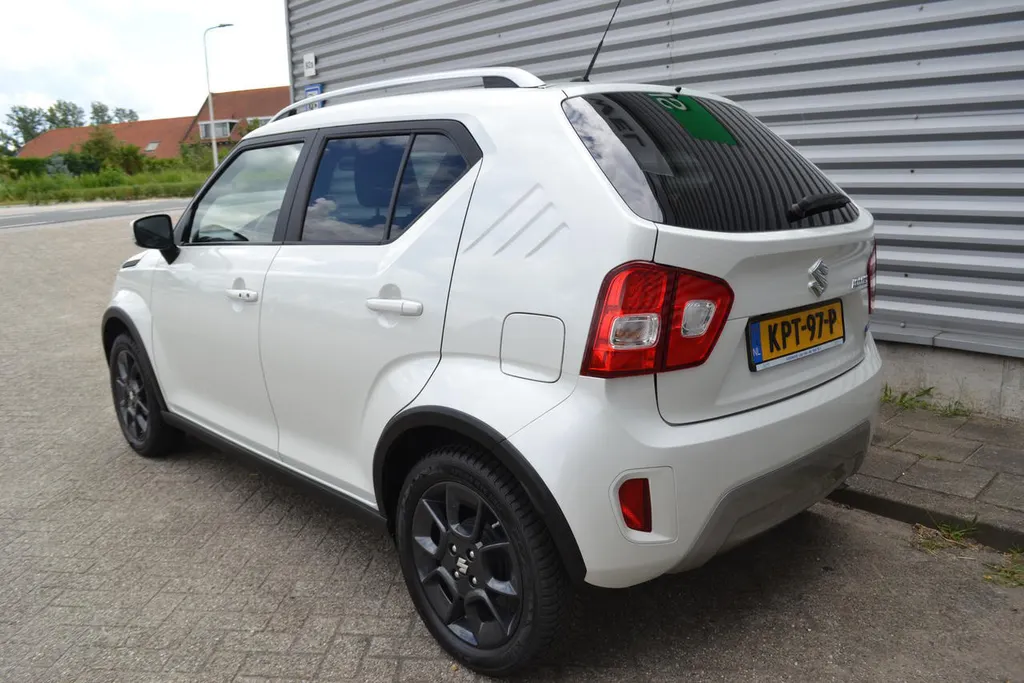 Suzuki Ignis 1.2 SMART HYBRID STYLE|CAMERA|CLIMA|CARPLAY