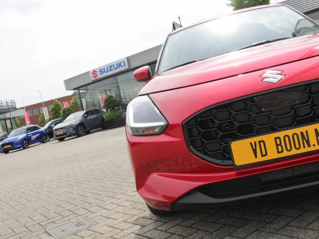 Suzuki Swift 1.2 Select Smart Hybrid | € 2200,- DEALERKORTING! | Alle kleuren leverbaar!