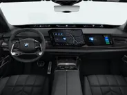 BMW i7 xDrive60 118.1 kWh