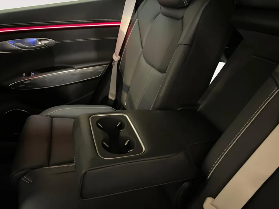 Genesis GV70 84 KWH | PREMIUM | COMFORT PACK | DIRECT LEVERBAAR |