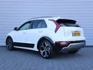 Kia Niro 1.6 GDi Hybrid ExecutiveLine | Camera | Leer | Schuifdak | Stoelverwarming+ventilatie | Elektr. stoelverstelling + achterklep | 18' LM | HUD |