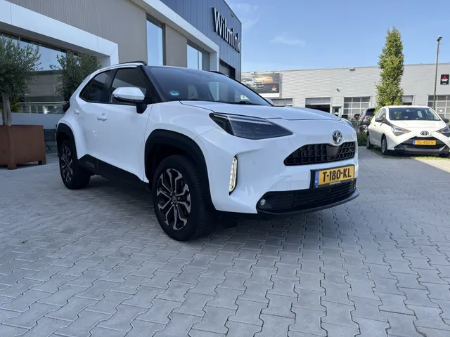 Toyota Yaris Cross 1.5 Hybrid Dynamic | Parkeersensoren | Trekhaak