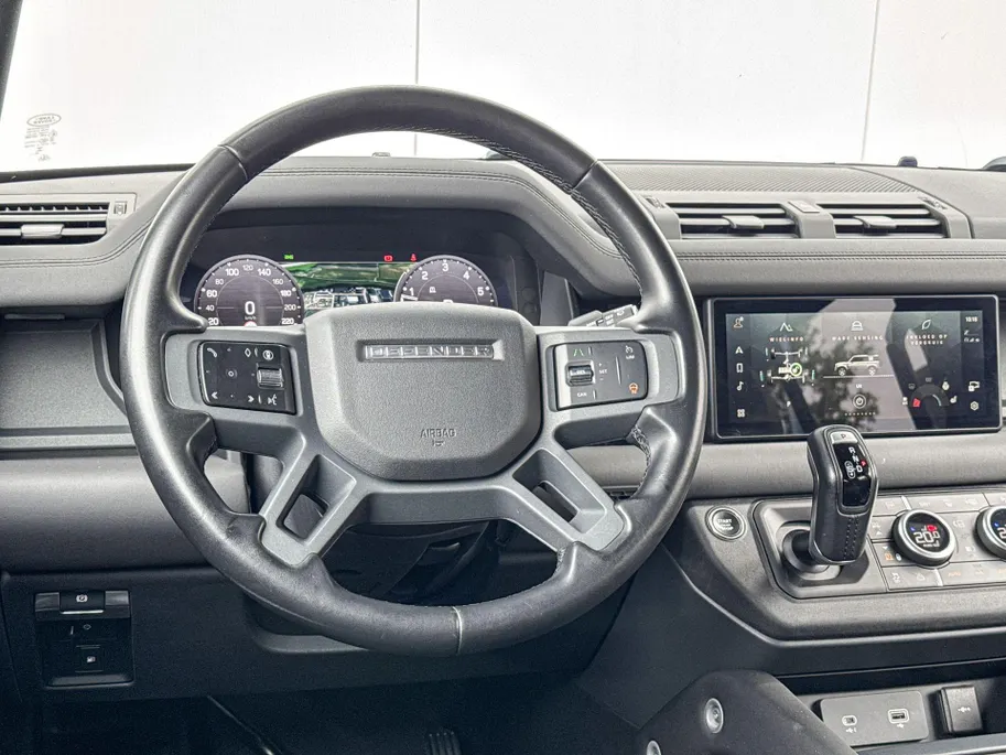 Land Rover Defender 110 2.0 P400e 110 X-Dynamic HSE