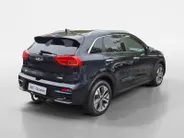 Kia e-Niro DynamicPlusLine 64 kWh | Airco | Navi | Camera | Privacy Glass | Trekhaak | Stoelverwarming | Stuurverwarming