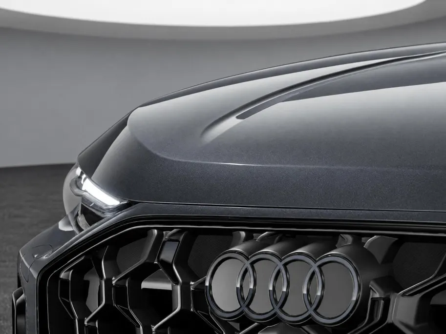 Audi Q5 Sportback e-hybrid quattro S edition Competition 367 PK · Glazen panoramadak · Trekhaak elek. wegklapbaar · MMI bijrijdersdisplay
