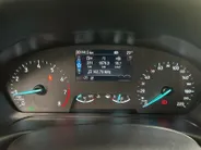 Ford Fiesta 1.0 EcoBoost Hybrid Titanium | Apple Carplay / Android Auto | Stoel + Stuurverwarming | Cruise Control | Parkeersensoren Achter | Lichtsensor | Climate Control | Verwarmbare Voorruit