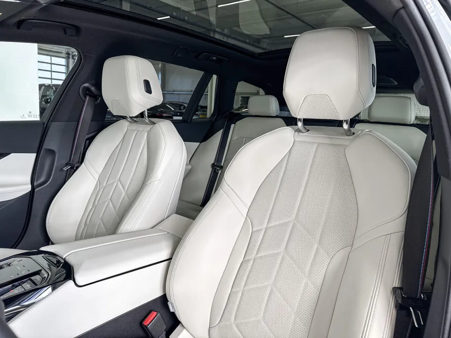 BMW 5 Serie Touring 550e xDrive Innovation Pack M Sportpakket Pro