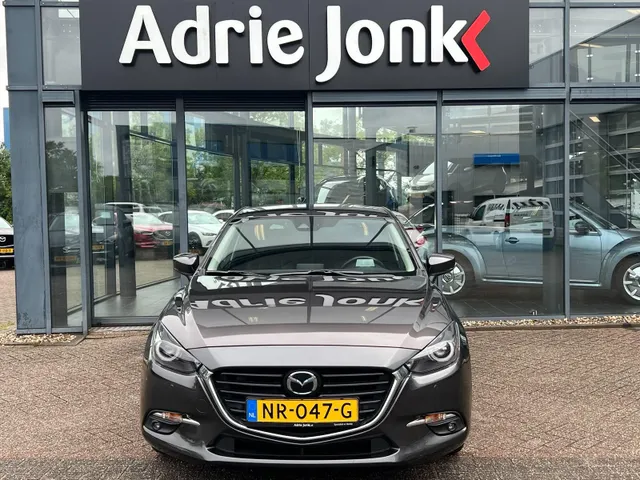 Mazda 3 2.0 SkyActiv-G 120 GT-M | LEDER | CAMERA | BOSE AUDIO | NAVIGATIE | NED AUTO | DEALER ONDERHOUDEN | STOEL + STUURVERWARMING | ACC |
