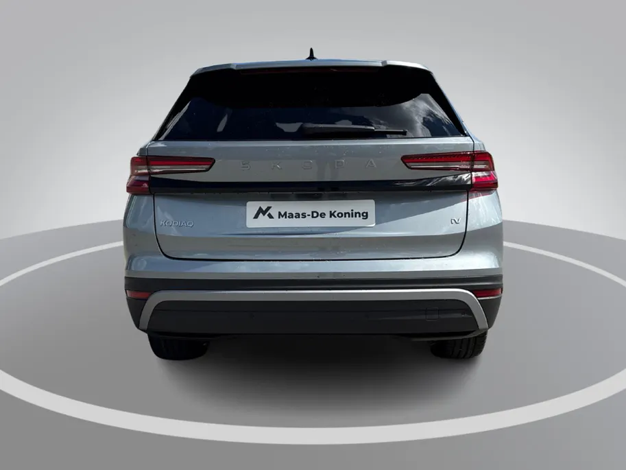Škoda Kodiaq Business Edition Plus 1.5 TSI PHEV 150 kW / 204 PK | Trekhaak Wegklapbaar | Metallic Lak | 2.000,- inruilpremie!!