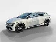 Kia EV6 GT-Line AWD 84 kWh | Climate Control | Cruise Control | 21 Inch Velgen | Verlaagd | Stoelverwarming | Stuurverwarming | Stoelventilatie |  Memory | 360° Camera | DEMO |