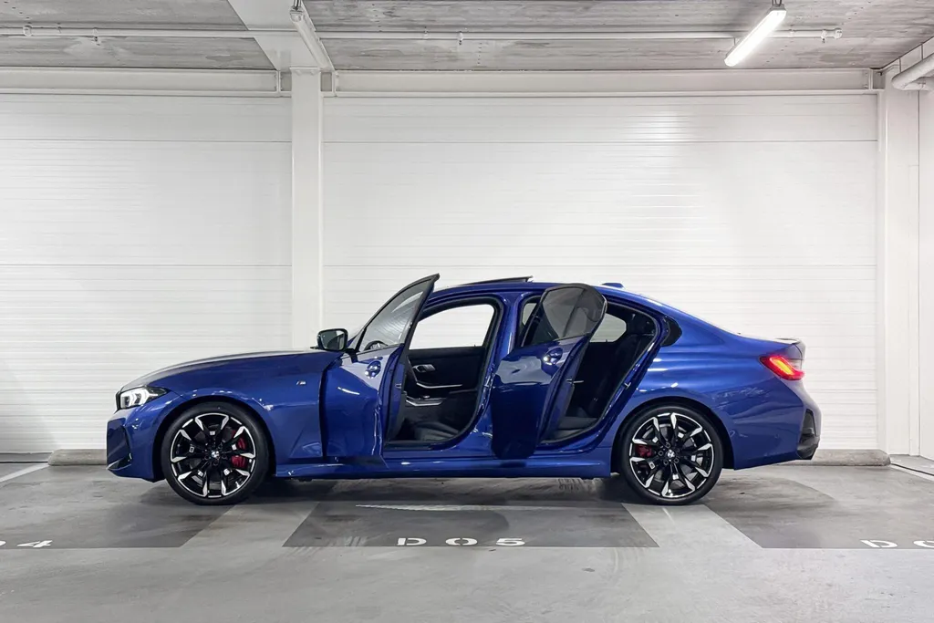 BMW 3 Serie Sedan 320i