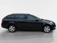 Škoda Octavia Combi 1.5 TSI Greentech Ambition Business | Automaat | Navigatie | Apple carplay & Android auto | Parkeersensoren voor en achter | Achteruitrijcamera | Elektr. achterklep | Afneembare trekhaak | Stoelverwarming voor | Bovag garantie |