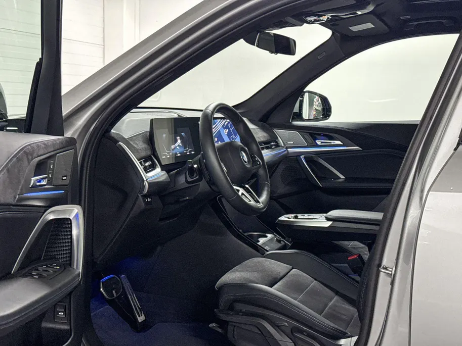 BMW iX1 xDrive30