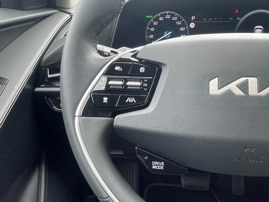 Kia Niro 1.6 GDi Hybrid DynamicLine | Adaptive cruise control | Keyless entry | Navigatie | Climate control