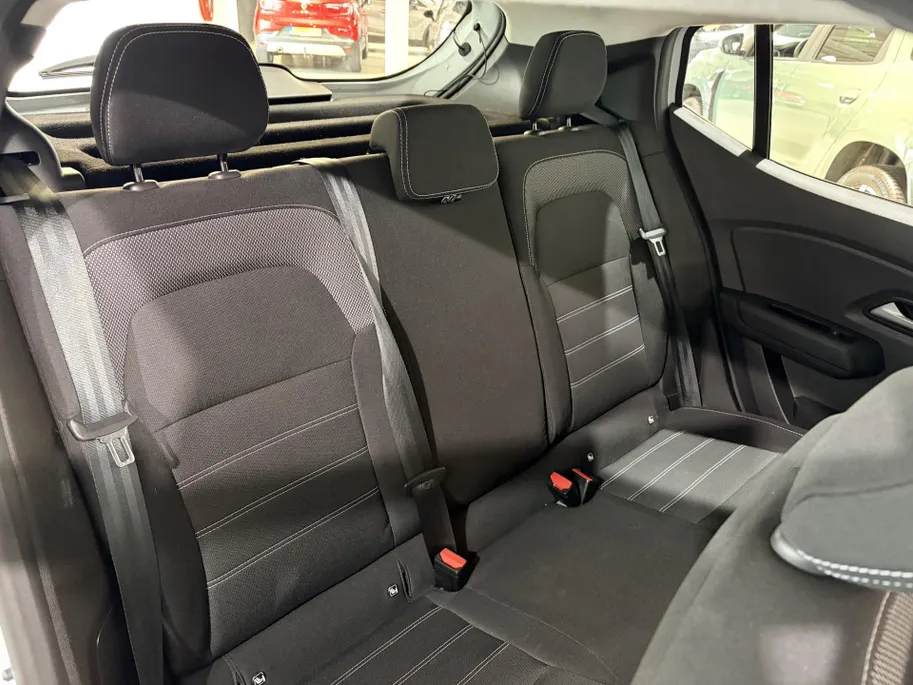 Dacia Sandero 100PK TCe ECO-G Expression | 1e eigenaar | Airco | Parkeersensoren | Camera | Apple CarPlay/Android Auto | Elektrische Ramen & Spiegels | Licht & Regen Sensor | Full LED |