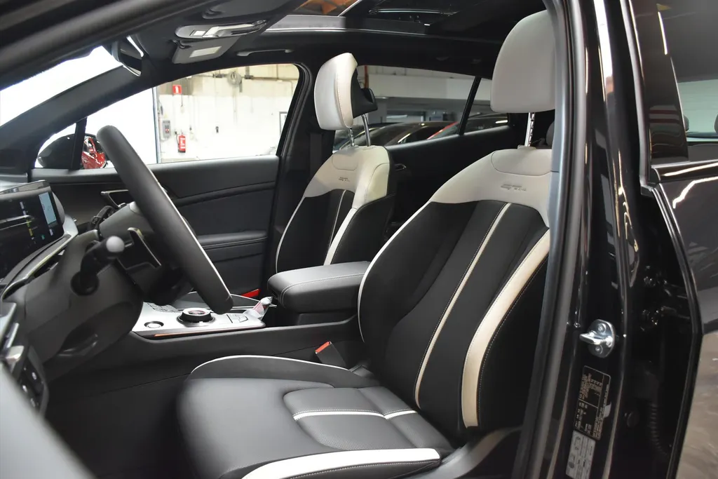 Kia Sportage 1.6 T-GDi 239pk Hybrid AT6 GT-PlusLine NIEUW - SNEL LEVERBAAR