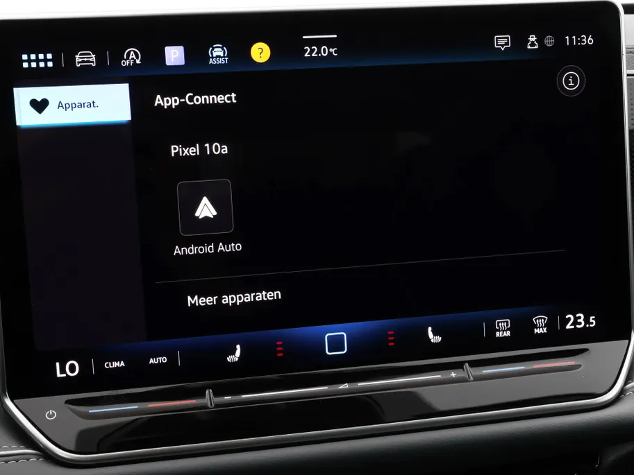 Volkswagen Passat Variant 1.5 eTSI 150pk DSG Business · Camera · Stuur- & Stoelverwarming · Apple/Android Car Play · Massagefunctie Voorstoelen · Garantie t/m 11-06-2028 of 100.000km